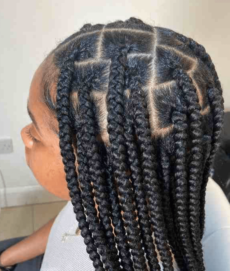 Comment faire une coiffure protectrice efficace : conseils et pièges à éviter